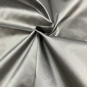 fvn-4 Shiny Metallic luster Black yarn and round hole 20D nylon fabric for down jacket fabric coat fabric 39gsm